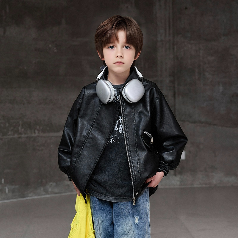 Boys Dark Green Waterproof Win - đánh giá và giá Streetwear Brand Designs