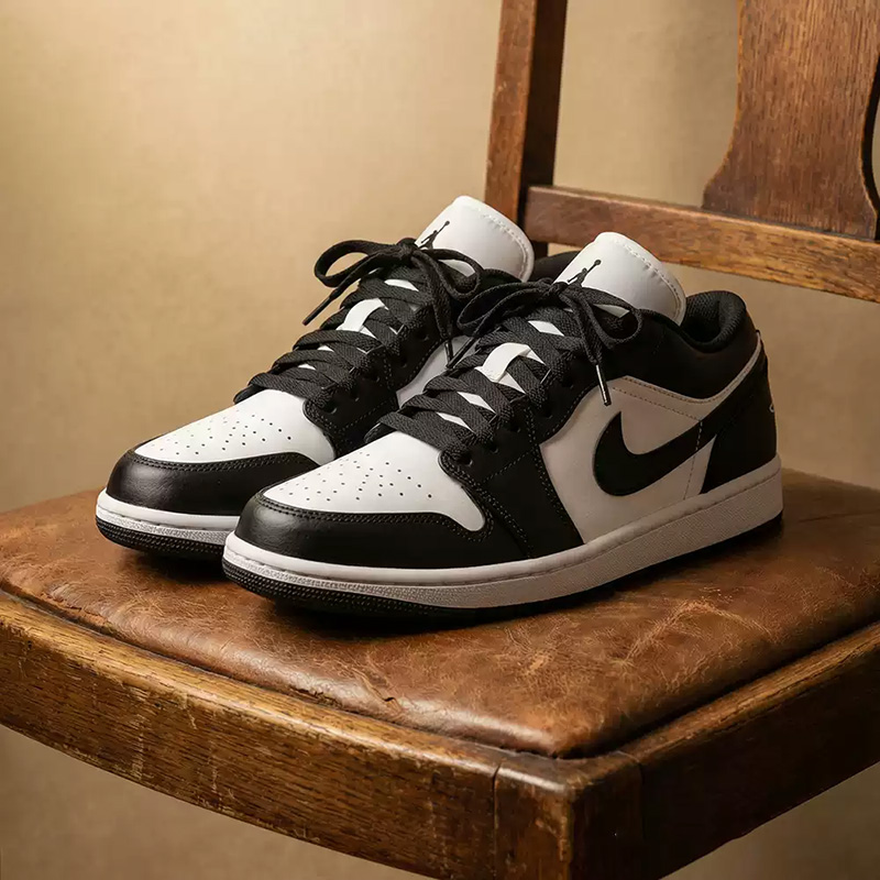 NIKE Women's AIR JORDAN 1 Low  - đánh giá và giá Jordan 1 Retro Lace